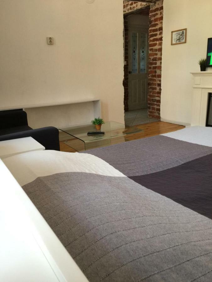 Apartamento August 11 *